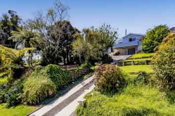 37 Awanui Street, Merrilands