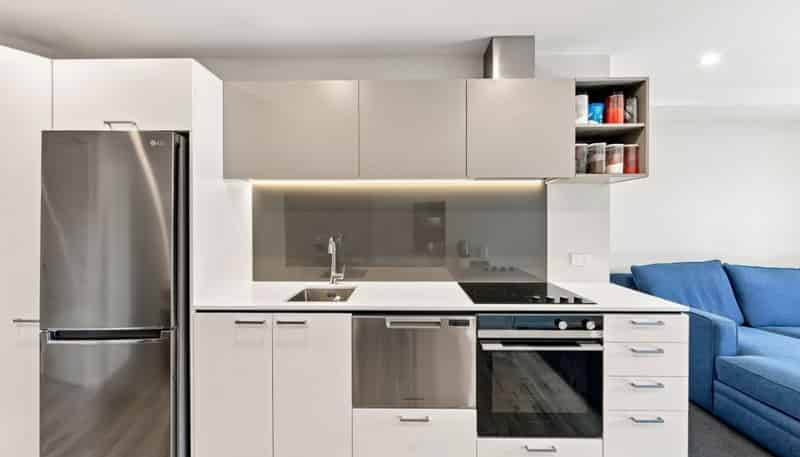 4/9 Grove Road, Addington