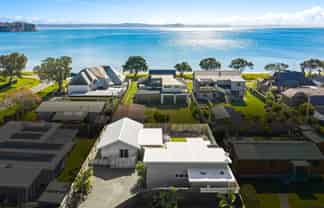 21a Laurence Street, Manly