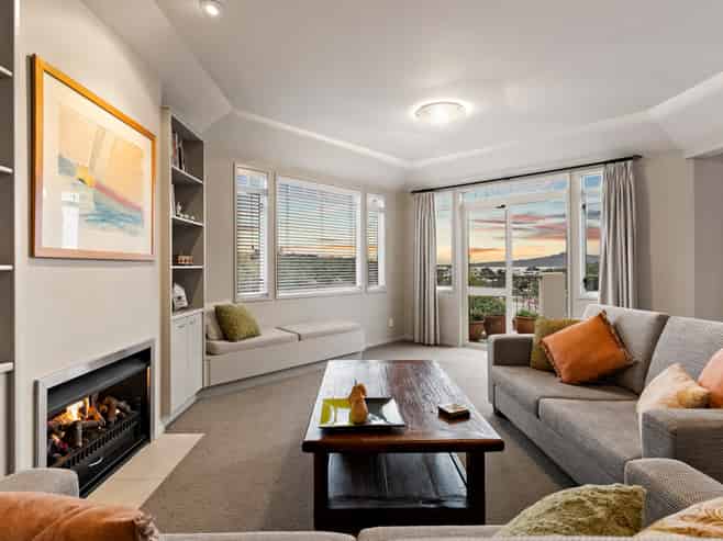4 Codrington Crescent, Mission Bay