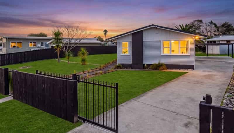 11 Ruth Street, Manurewa