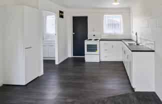 8/10 Hutton Street, Otahuhu