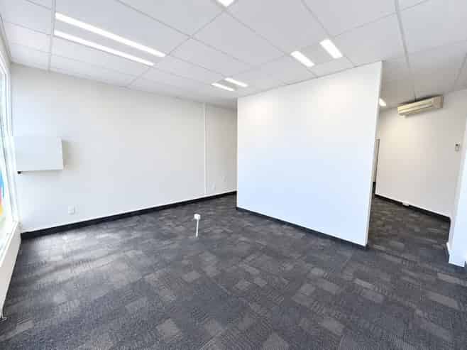 Tidy office on Station Street