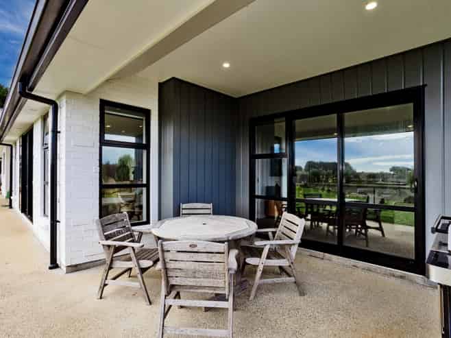 29 Ochail Way, Otatara