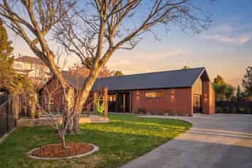 9E Bronte Place, Cambridge