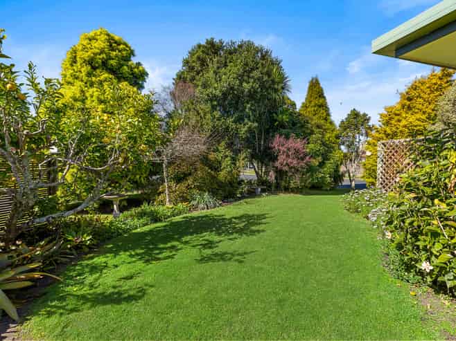21B Settlers Grove, Orewa
