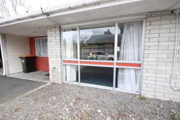 2/158 Russell Street, Palmerston North