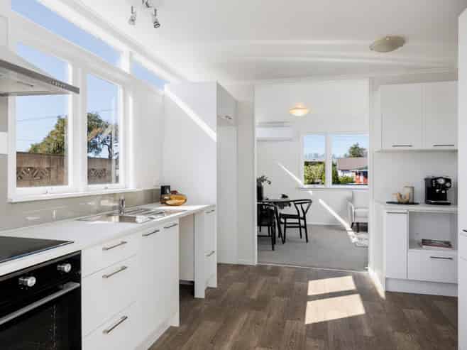 56 Eastdale Road, Avondale