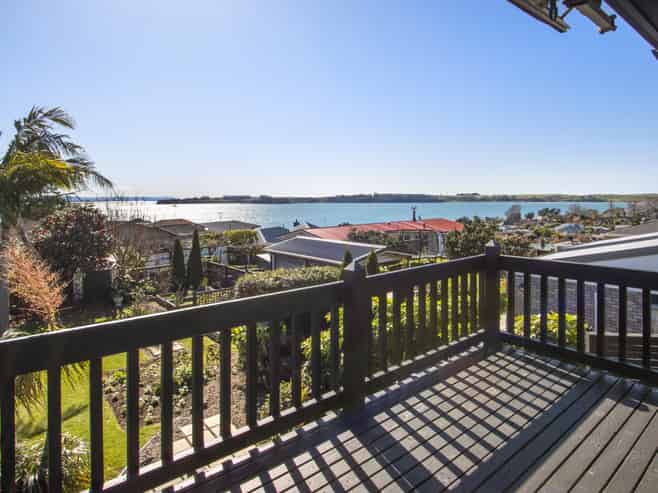 32 Vivian Drive, Omokoroa