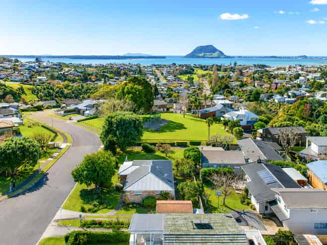 31 Hillcrest Road, Otumoetai