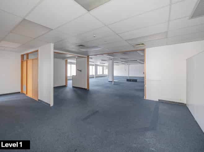 COMMERCIAL SPACE YOUR WAY
