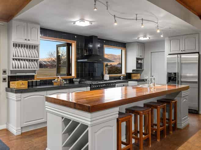 126 Pearson Road, Cromwell