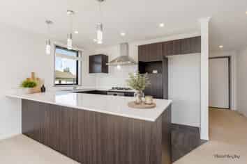 2/65E Metcalfe Road, Ranui