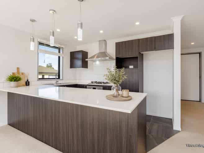 2/65E Metcalfe Road, Ranui