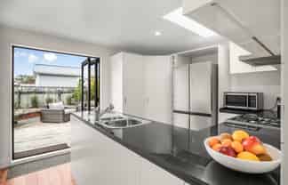 7 Rata Street, Eastbourne