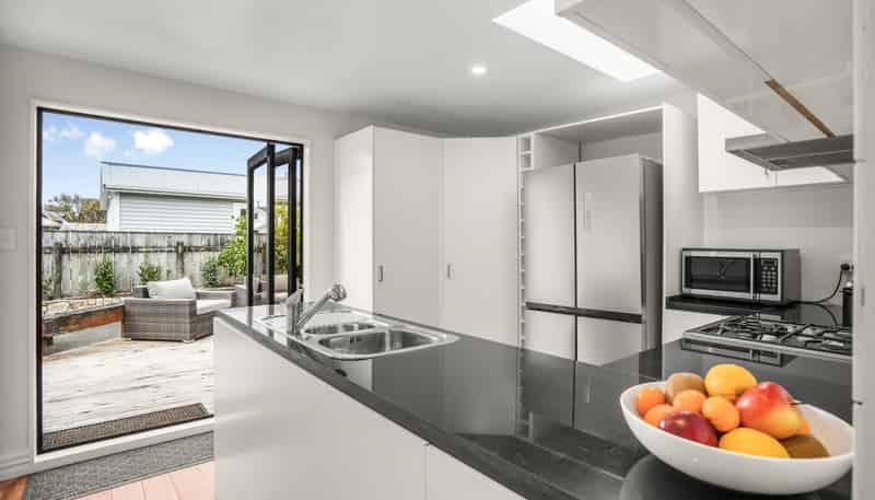 7 Rata Street, Eastbourne