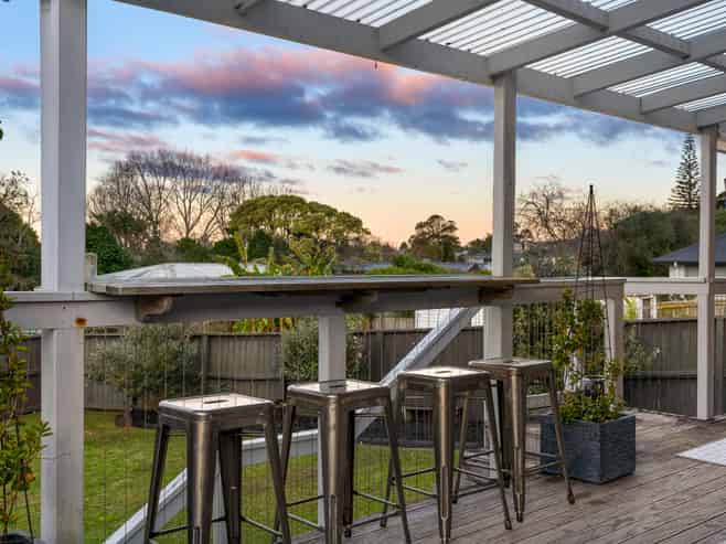 22 Rosalind Road, Glenfield