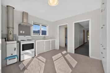 416 Bower Ave, Parklands