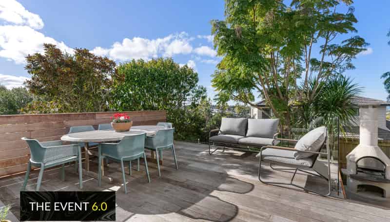 1/131 Carlisle Road, Browns Bay