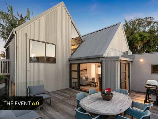 1/131 Carlisle Road, Browns Bay