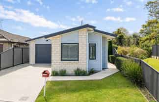 41 Stan Heather Drive, Glenview