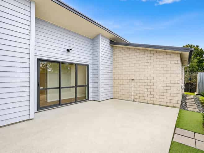 41 Stan Heather Drive, Glenview