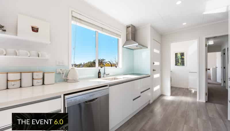 65 Manuka Road, Glenfield