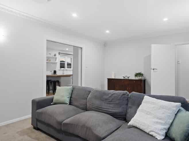 12 Emlyn Place, Avondale
