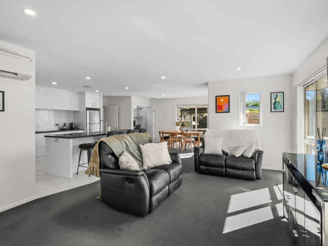 1 Eliza Place, Aidanfield