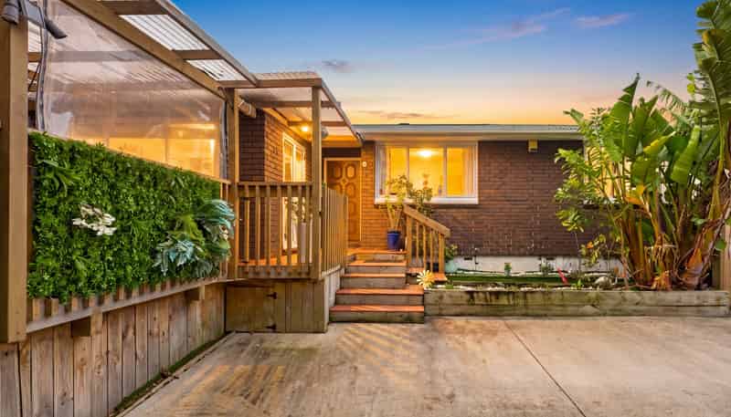 209B Edmonton Road, Te Atatu South
