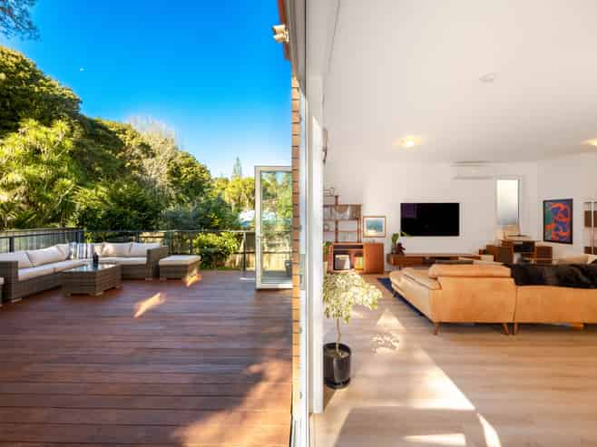 54A Vandeleur Avenue, Birkdale