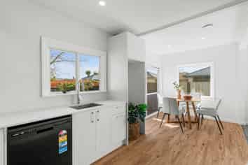 262 Breezes Road, Aranui