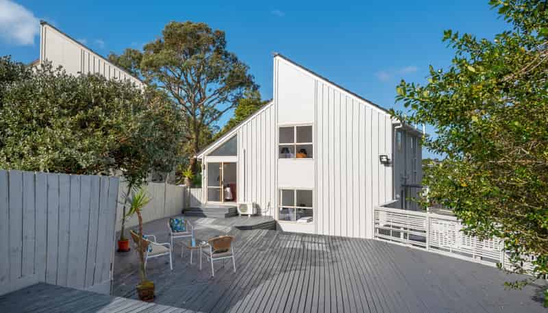 2/55 Monarch Avenue, Hillcrest