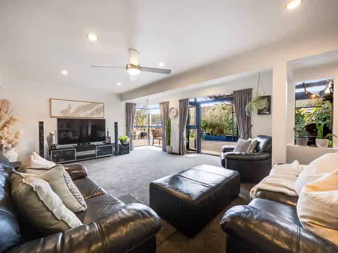 28 Hale Crescent, Bayview