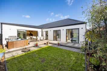 40 Milldale Drive, Milldale