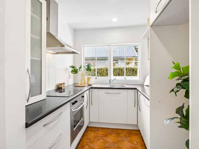 5/4 Brightside Road, Epsom