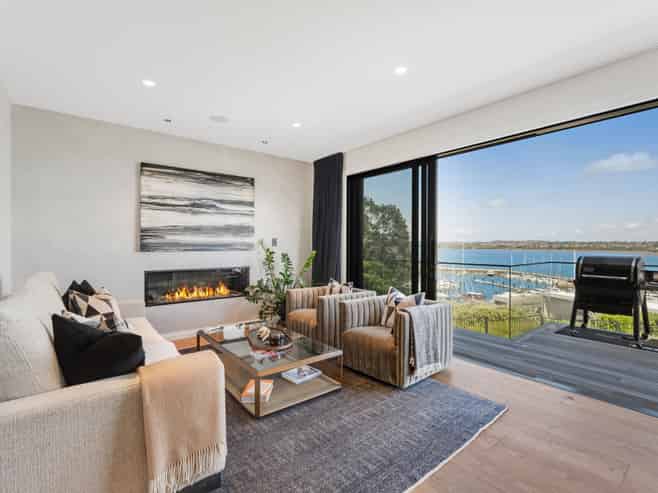 47C Takutai Avenue, Half Moon Bay