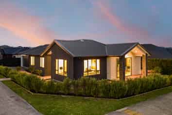84 Maurice Kelly Road, Wainui