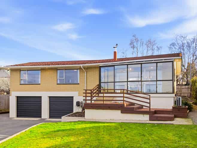 42 Howorth Road, Fairfield