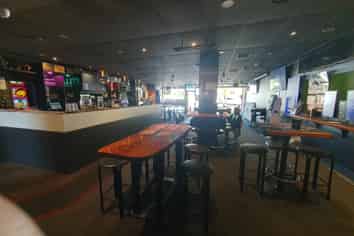 Affordable Mt Albert Bar Retail Space