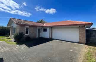 3B Atlanta Court, Katikati