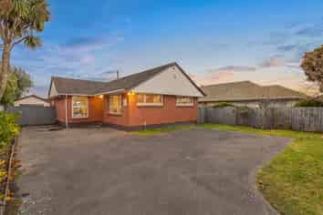 33 Acacia Avenue, Upper Riccarton