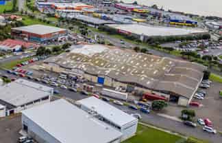 Large Warehouse Available Immediately