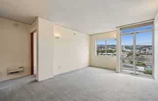 702/131 Brougham Street, Mount Victoria