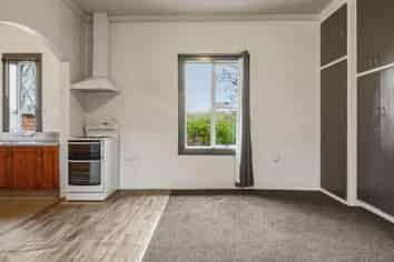 24 Mcskimming Lane, BALCLUTHA