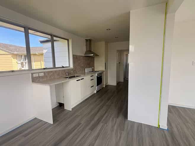 2 Arnhem Place, Pukekohe