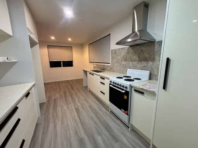 2 Arnhem Place, Pukekohe
