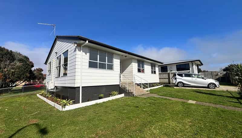2 Arnhem Place, Pukekohe