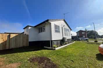 2 Arnhem Place, Pukekohe