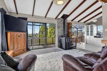 15 Colquhoun Place, Dinsdale